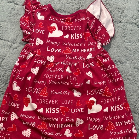Valentine's Day Red Kids Dress size 3t - Picture 3 of 3